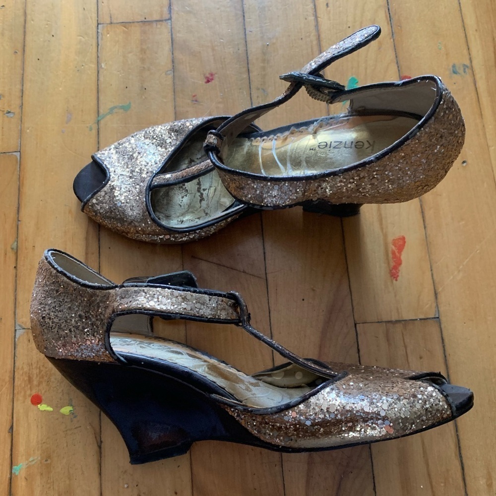 Kensie Gold Glitter Wedge Heels peep toe‎ t strap